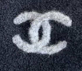 Black Triangle Scarf with White Trim — detail