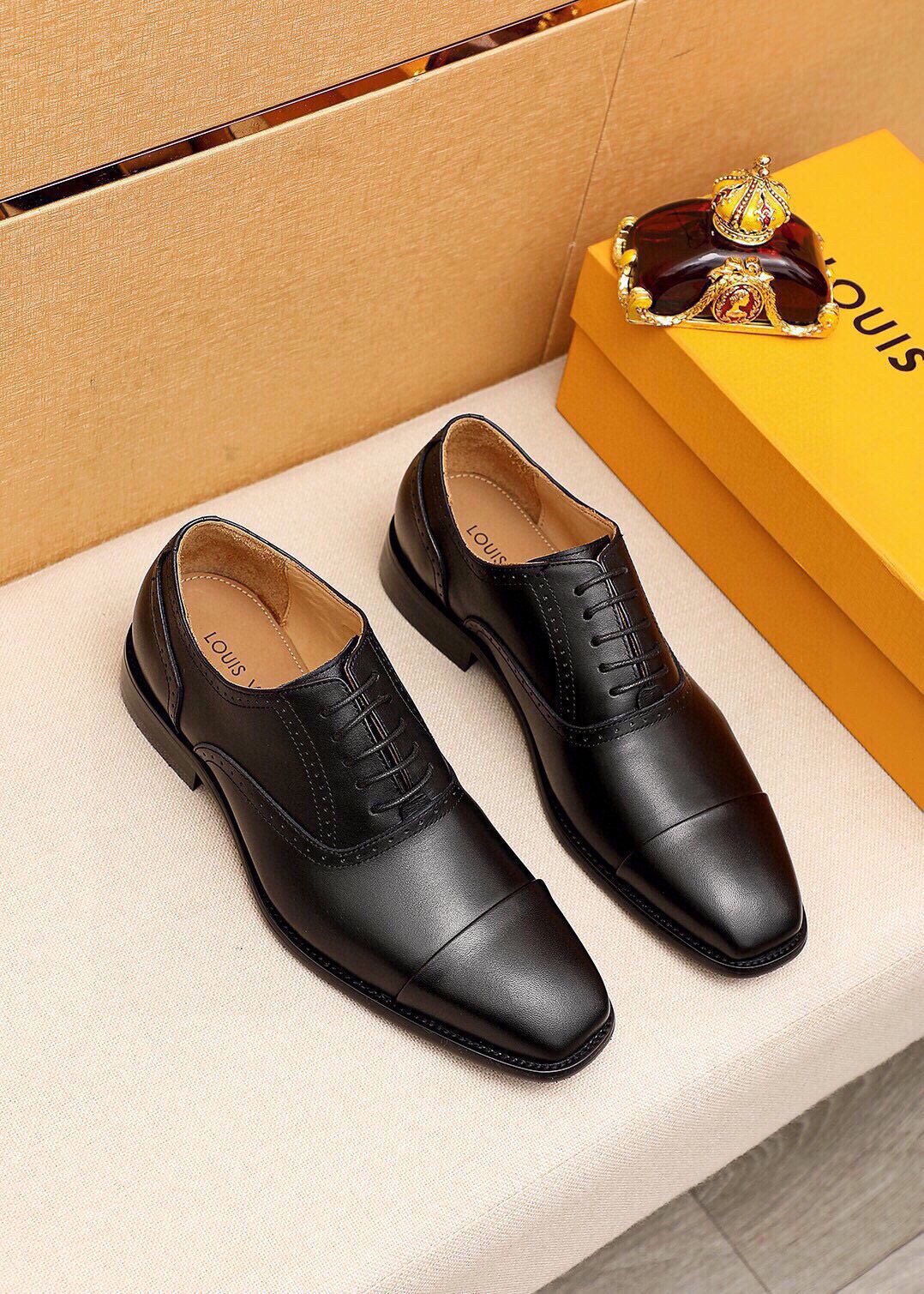 Louis Vuitton Cap-Toe Lace-Up Dress Shoes — front