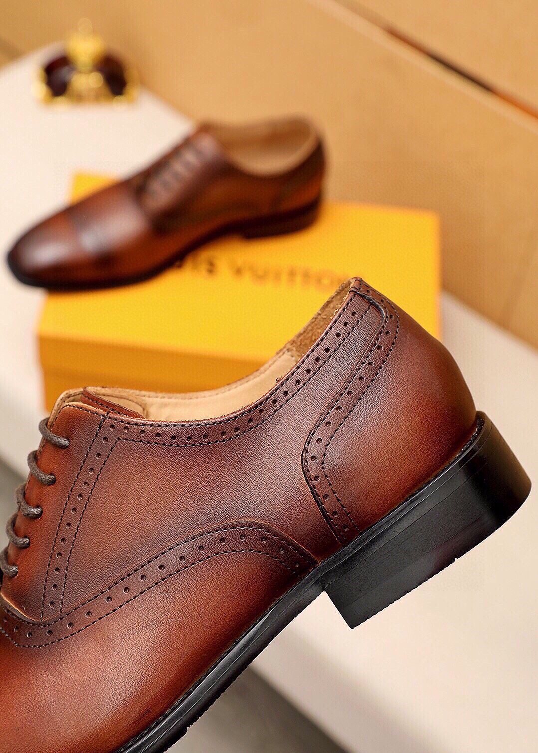 Louis Vuitton Cap-Toe Lace-Up Dress Shoes — detail