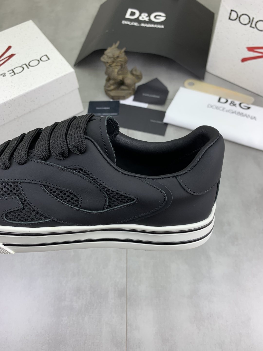 微商相册测试鞋子-Dolce & Gabbana Patterned Low-Top Sneakers — side