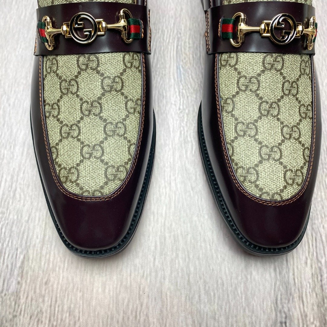 Gucci Horsebit Pattern Loafers — detail