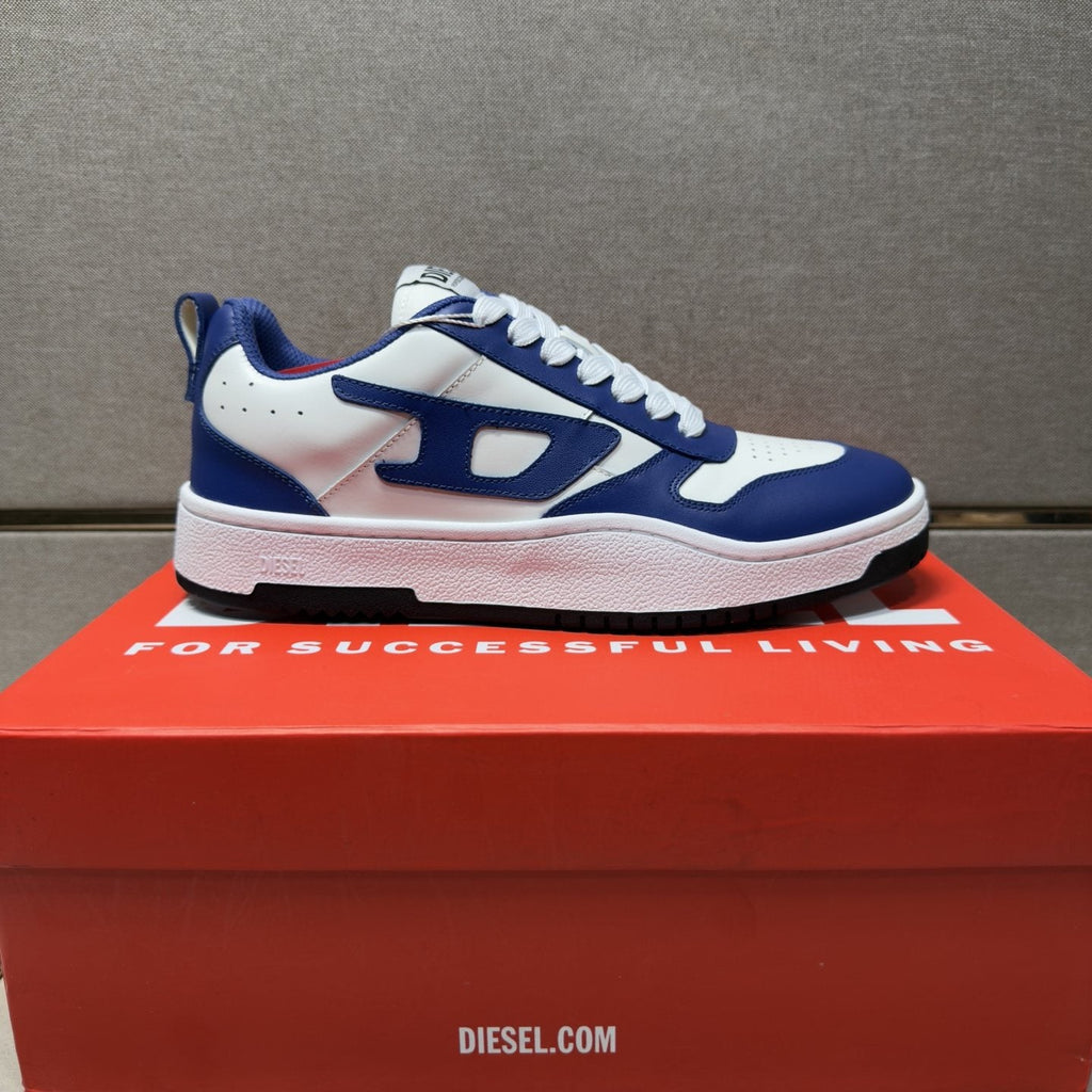 Diesel Panel Low-Top Sneakers — side