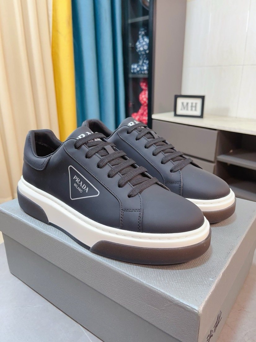 Prada Triangle Patch Low-Top Sneakers — front