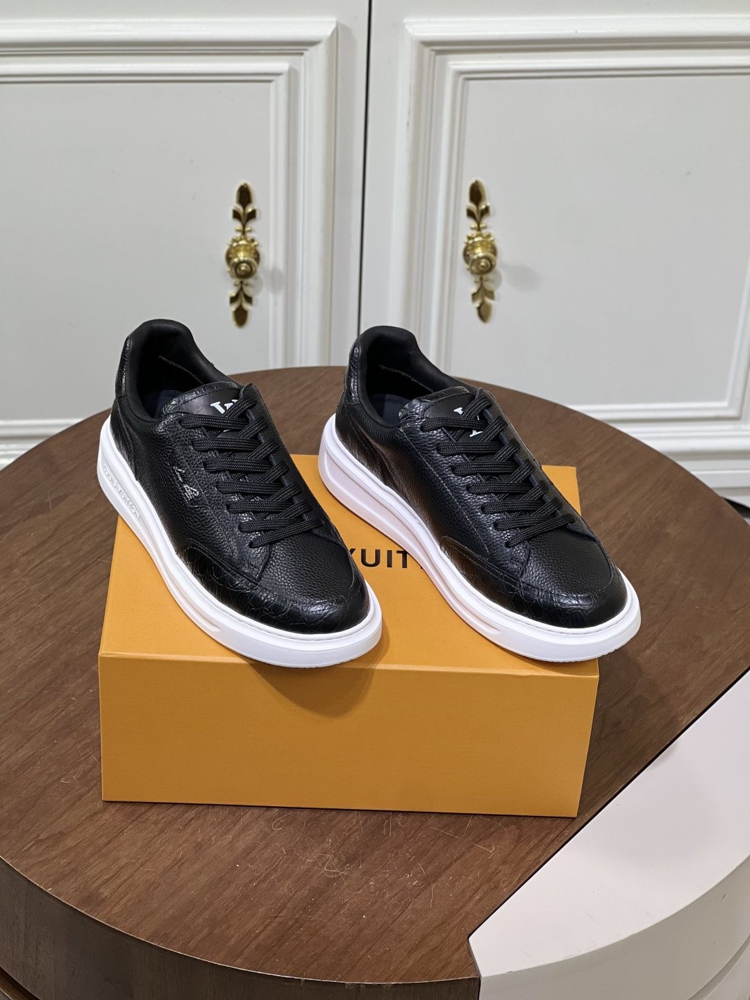 Louis Vuitton Black Low-Top Sneakers — front