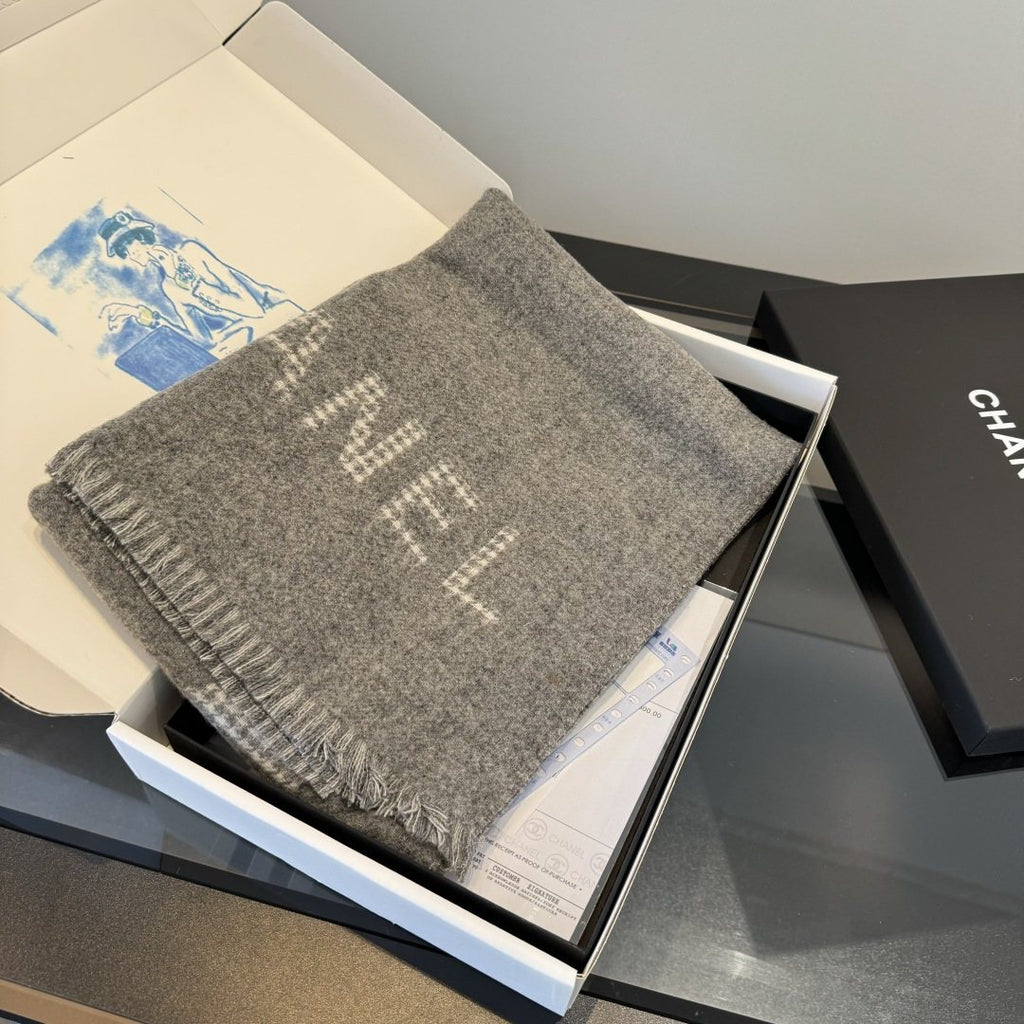 Chanel Houndstooth Fringed Scarf — side
