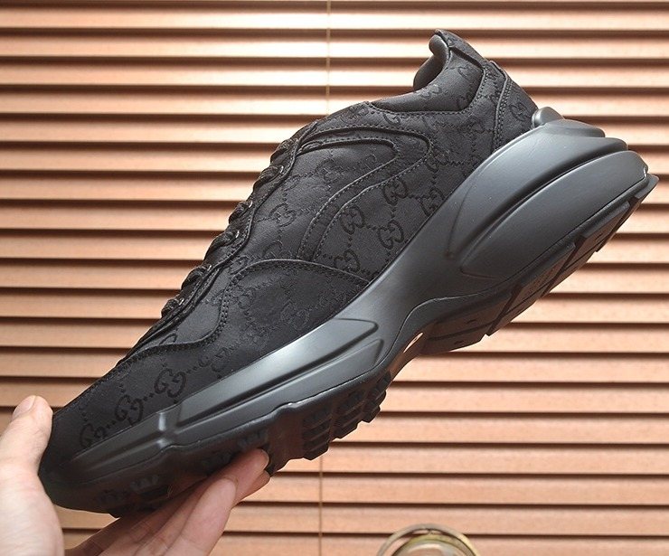 Gucci Tonal Pattern Chunky Low-Top Sneakers — front