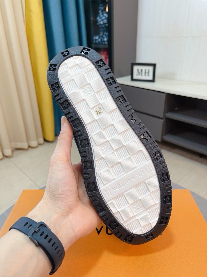 Louis Vuitton Patterned Panel Low-Top Sneakers — side