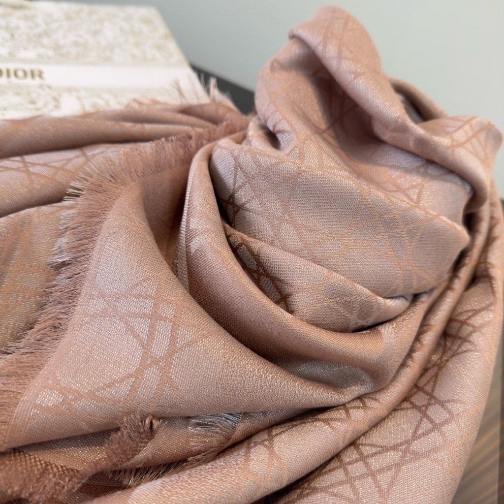 Dior Geometric Fringe Scarf — detail