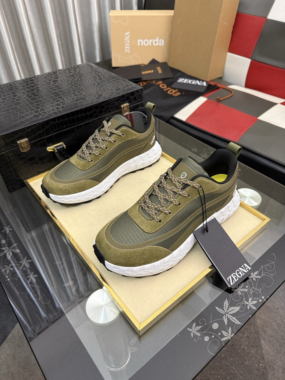 ZEGNA 001 Low-Top Running Shoes — front