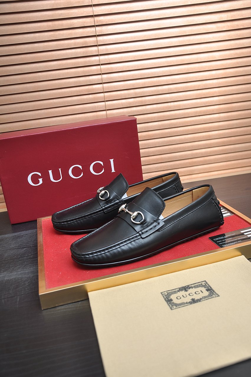 Gucci Horsebit Loafers — side
