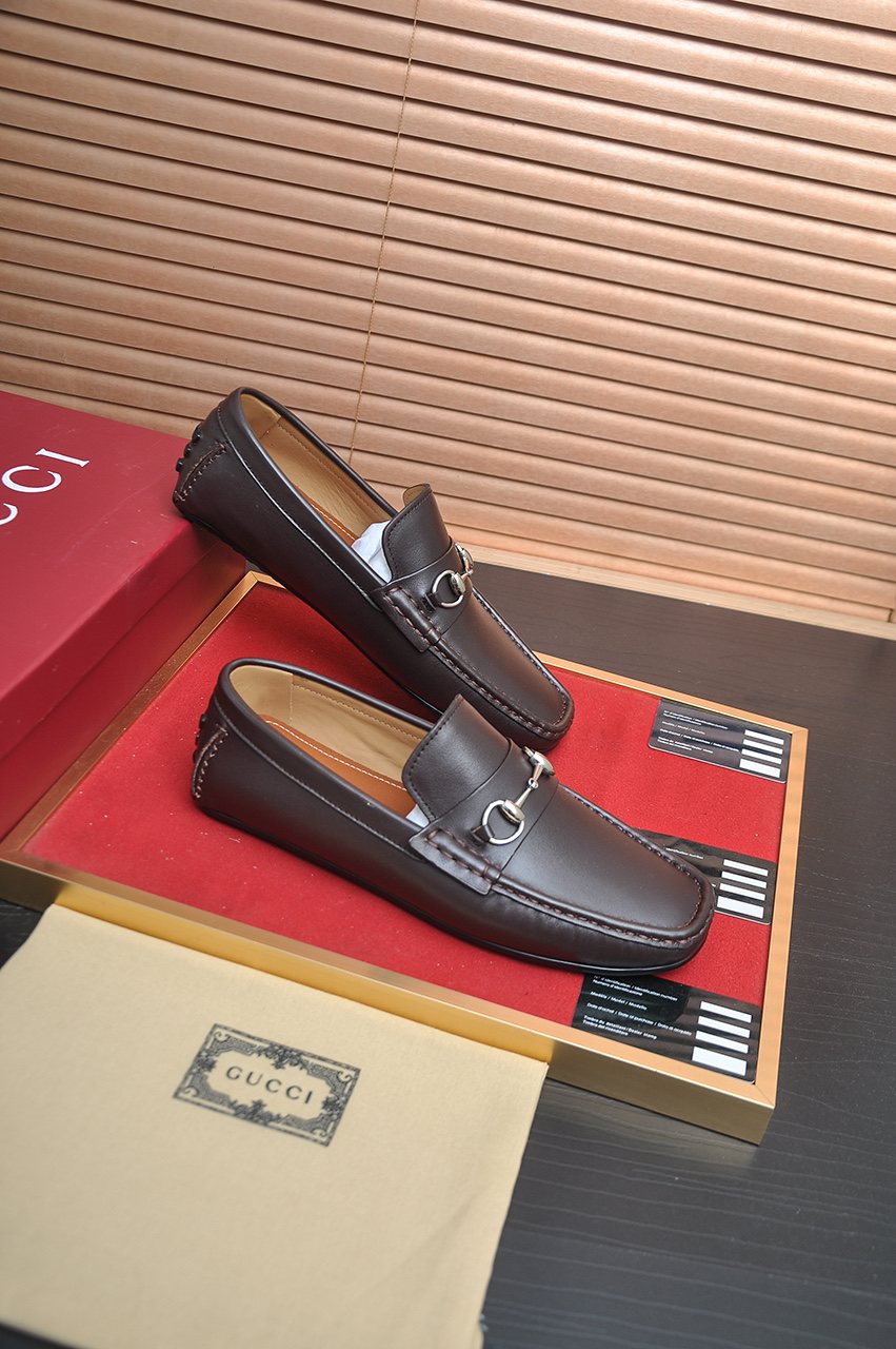 Gucci Horsebit Loafers — front