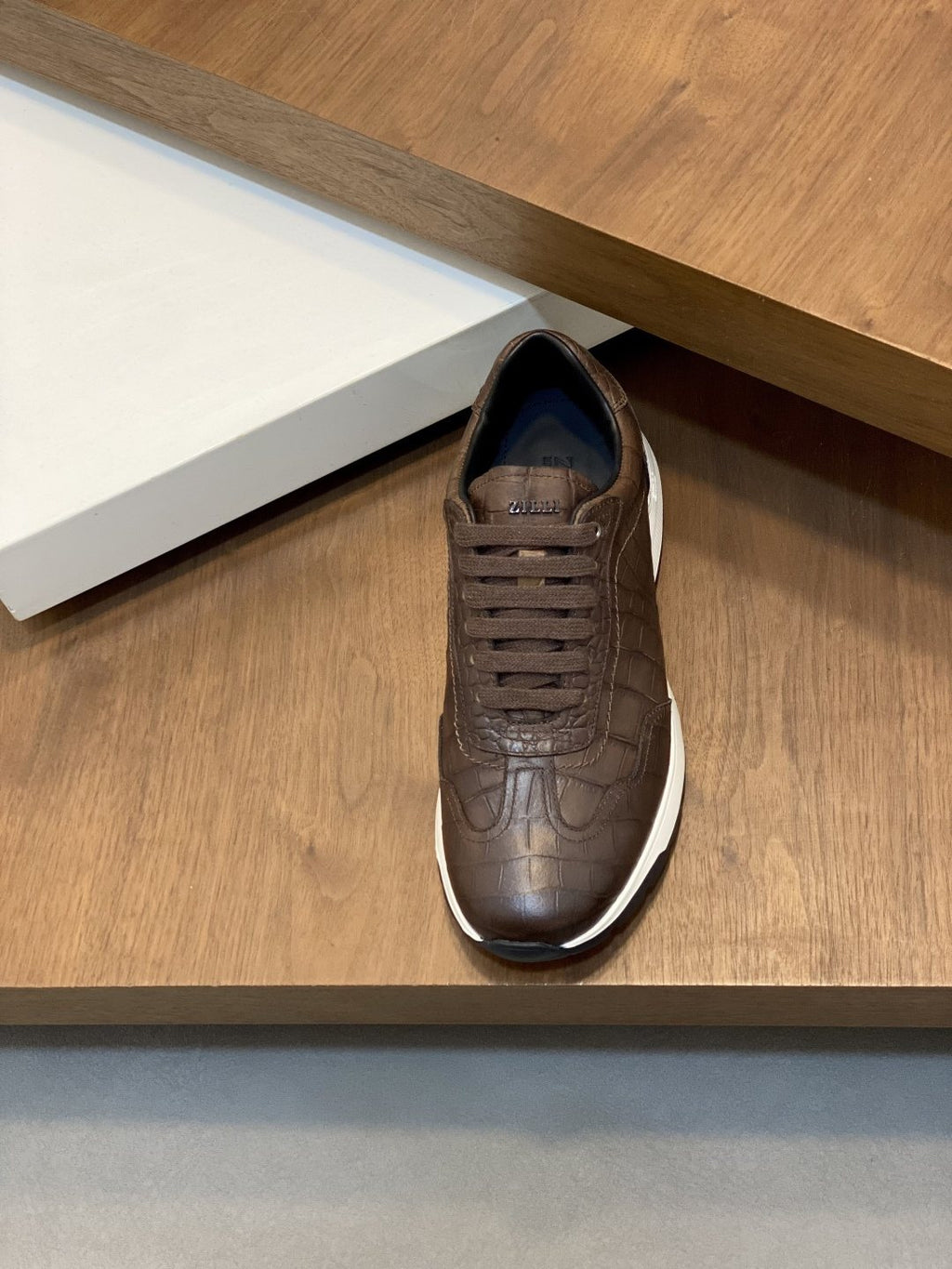 ZILLI Textured Low-Top Sneakers — front