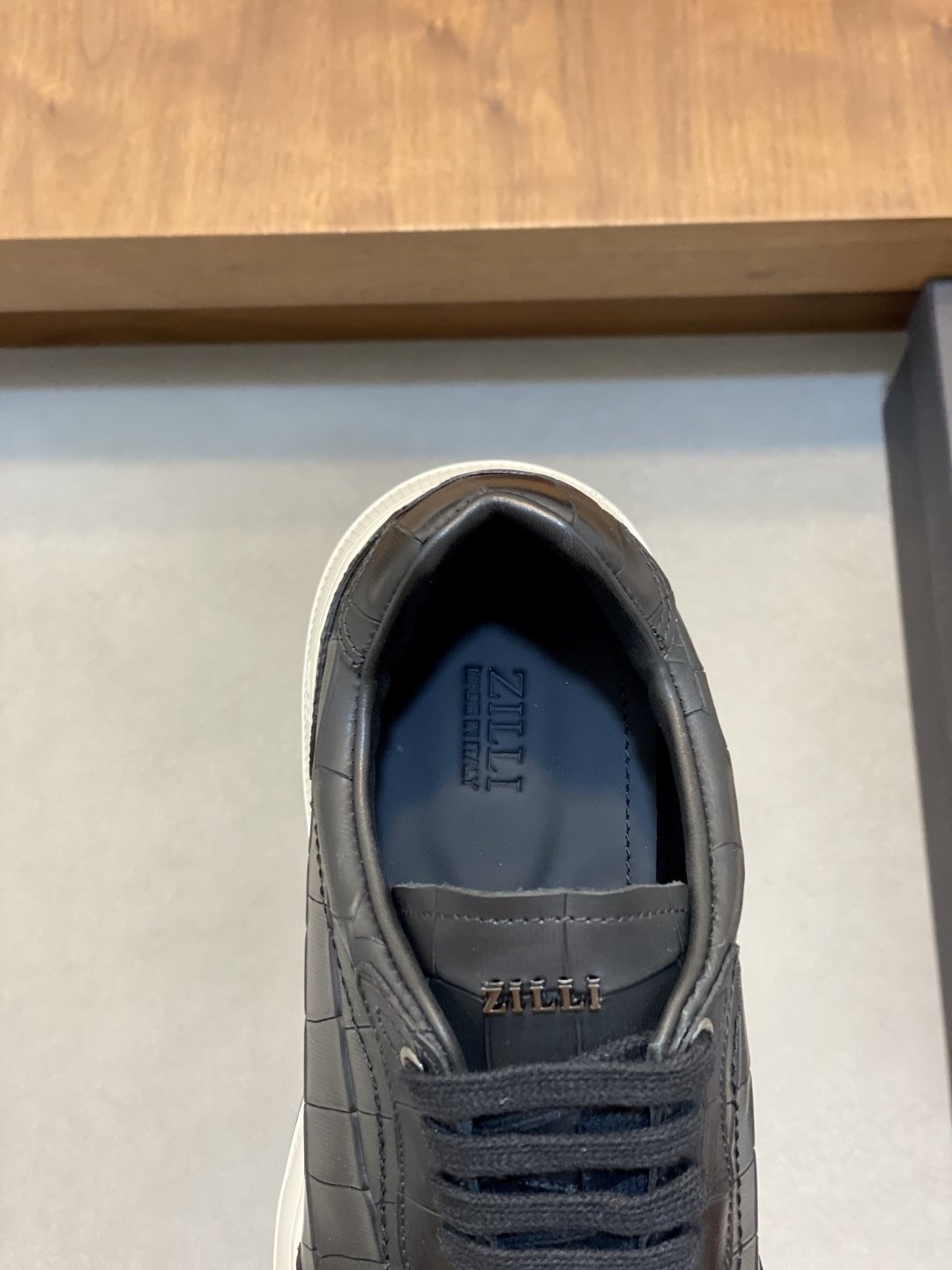 ZILLI Textured Low-Top Sneakers — back
