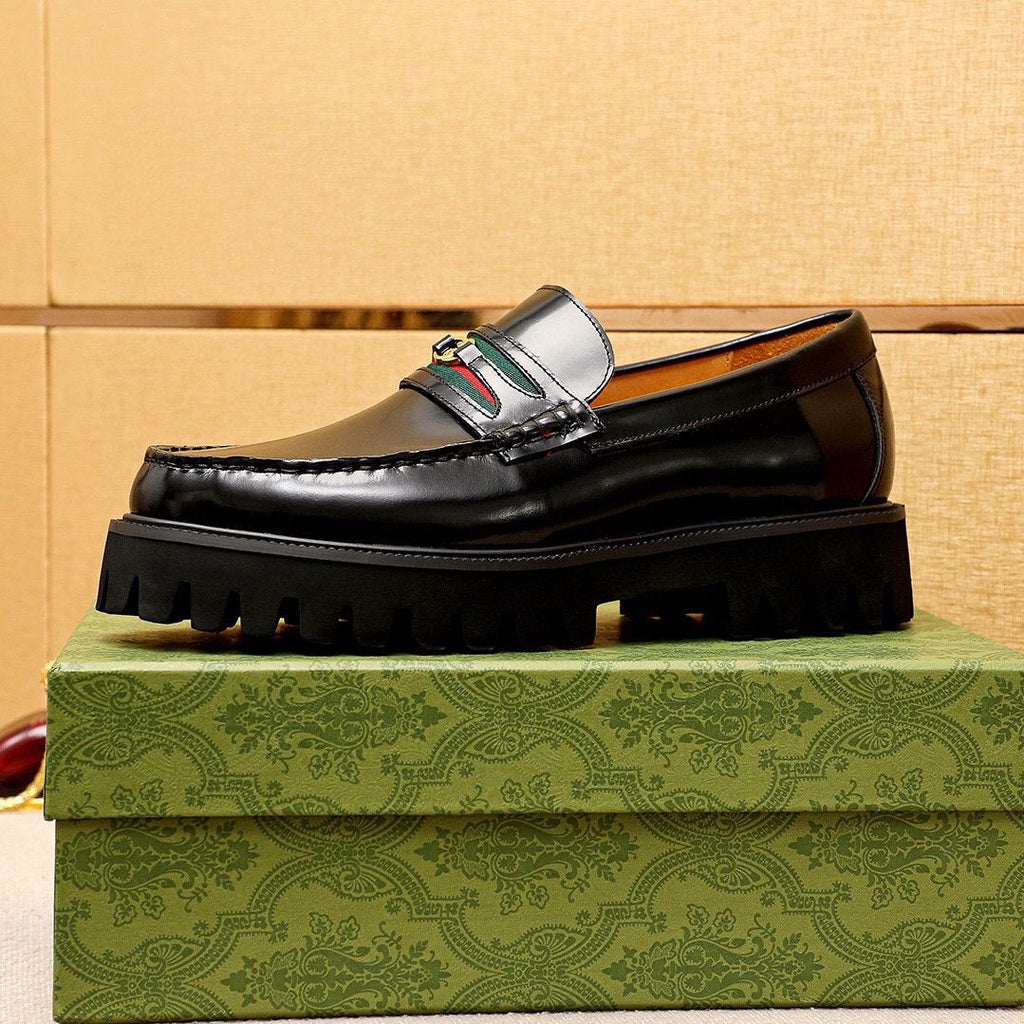 Gucci Striped Vamp Lug Sole Loafers — detail