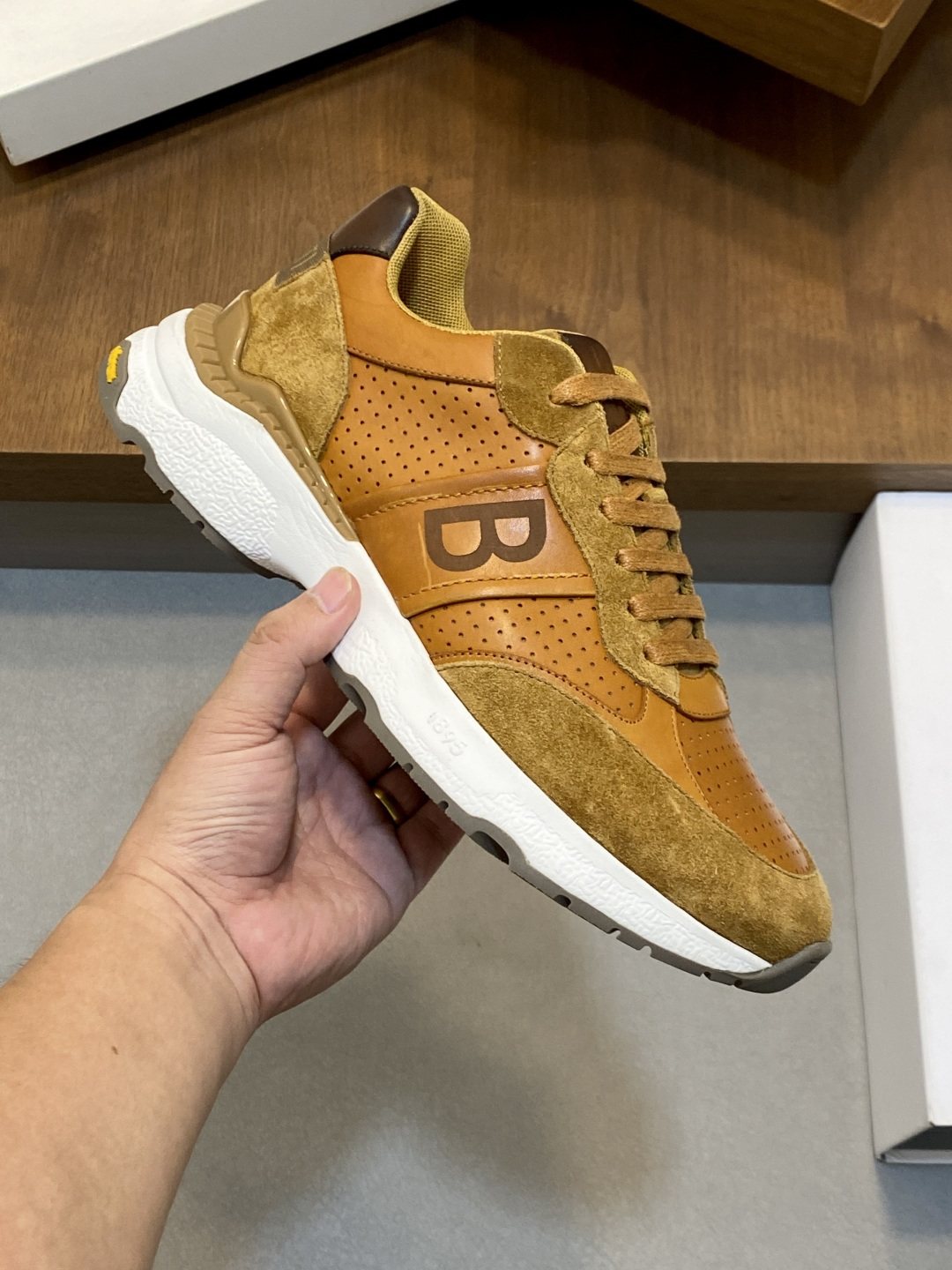 Berluti Sport Track Low-Top Sneakers — model