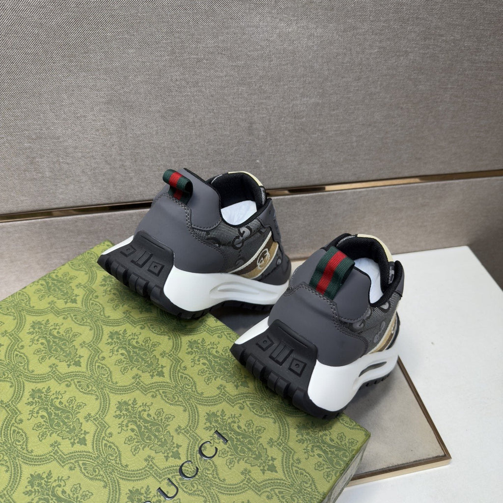 Gucci Patterned Low-Top Sneakers — back