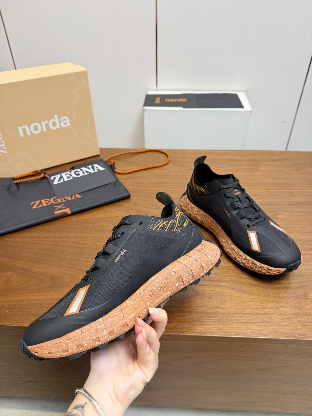 Black Contrast Lace-Up Athletic Shoes — side