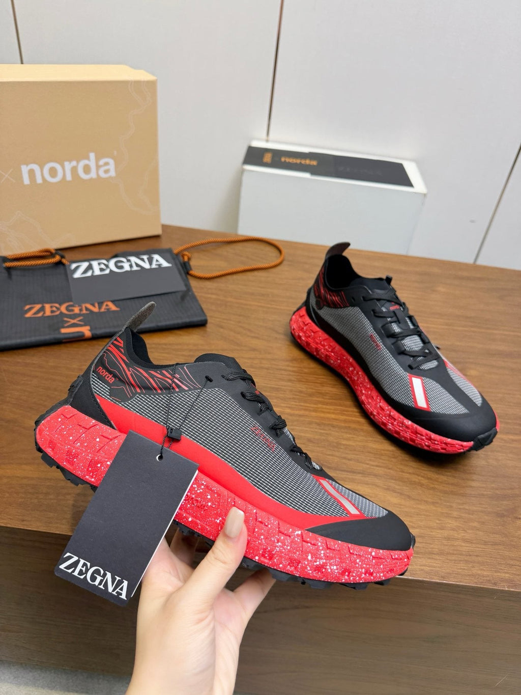 Black Contrast Lace-Up Athletic Shoes — side