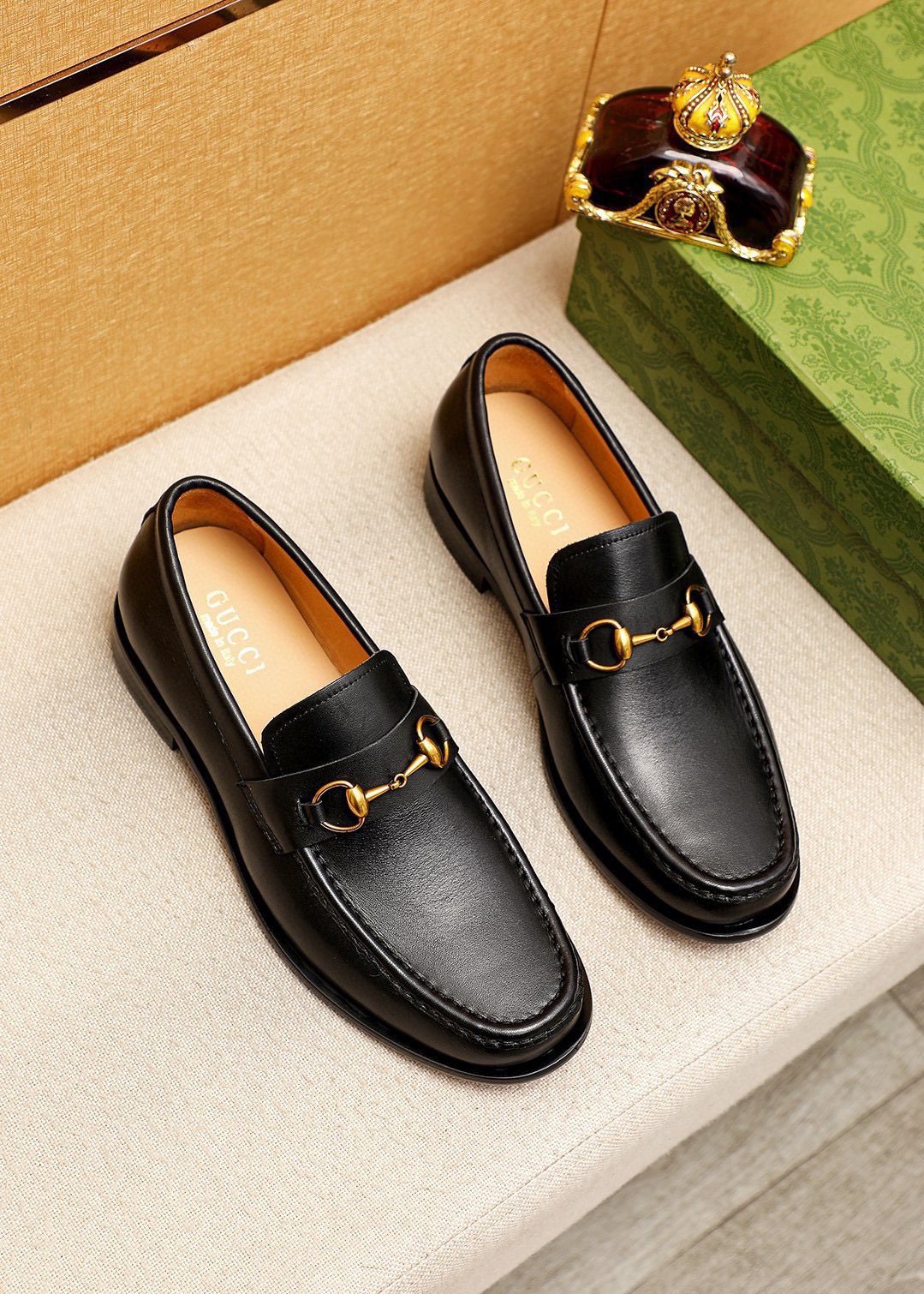 GUCCI Leather Horsebit Loafers — front