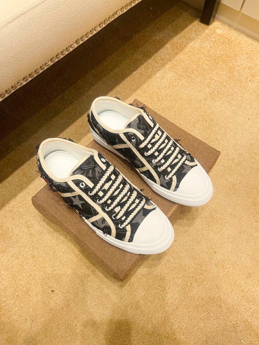 Star-Pattern High-Top Sneakers — front