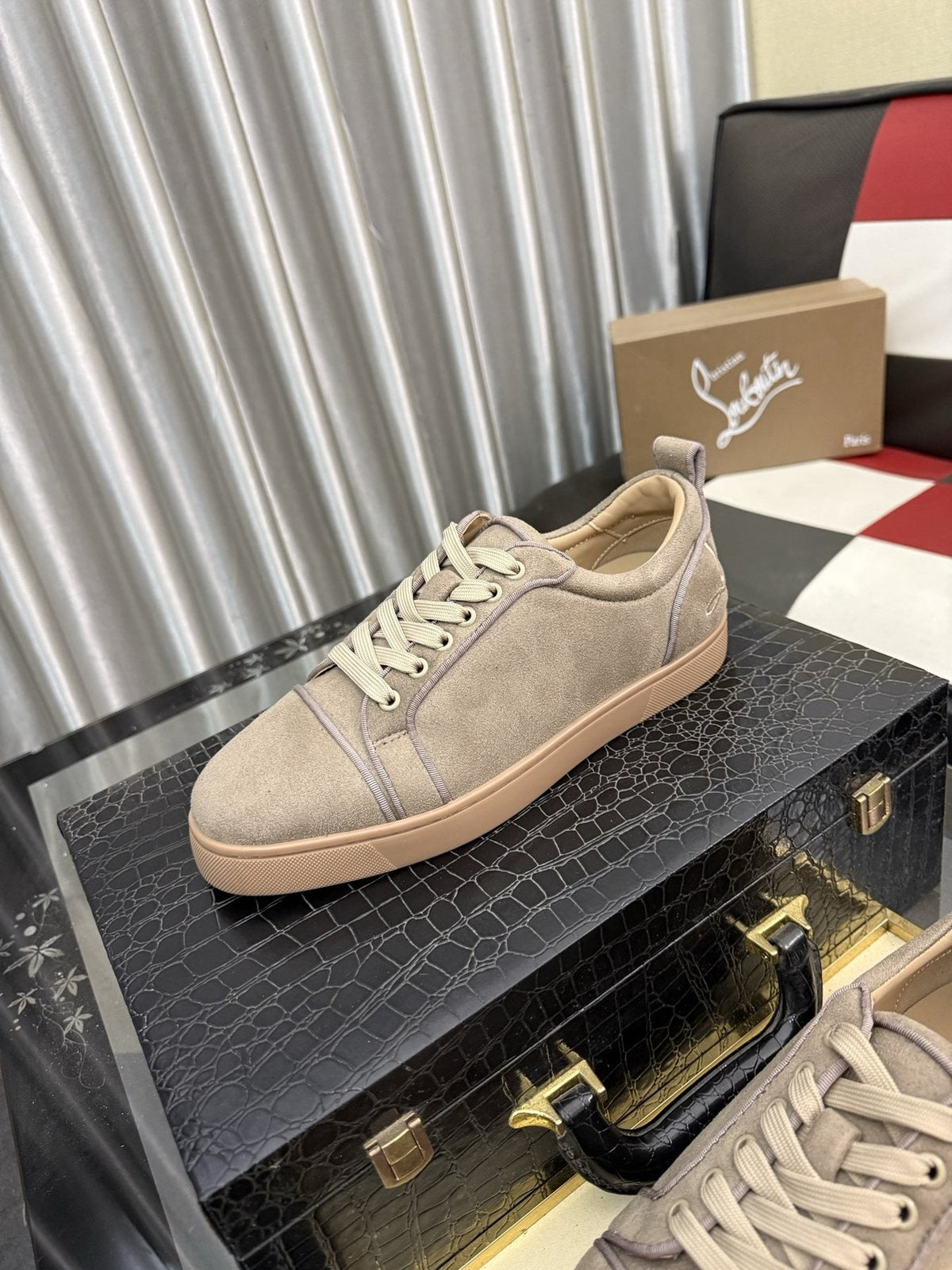 Christian Louboutin Low-Top Lace-Up Sneakers — front