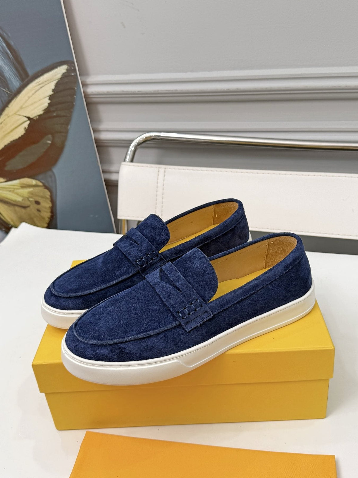 Doucal's Contrast-Sole Slip-On Shoes — side