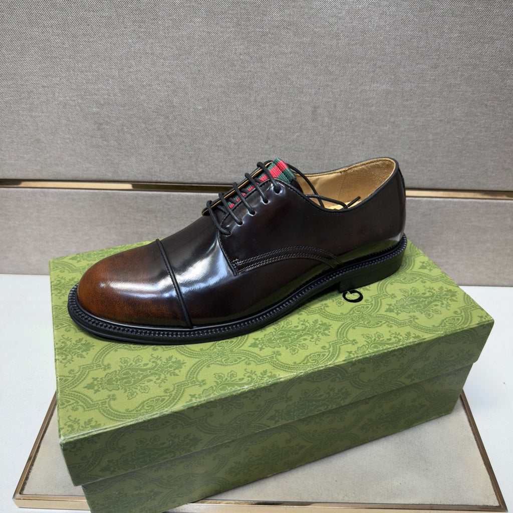 Gucci Men's Stripe-Accent Lace-Up Dress Shoes — front