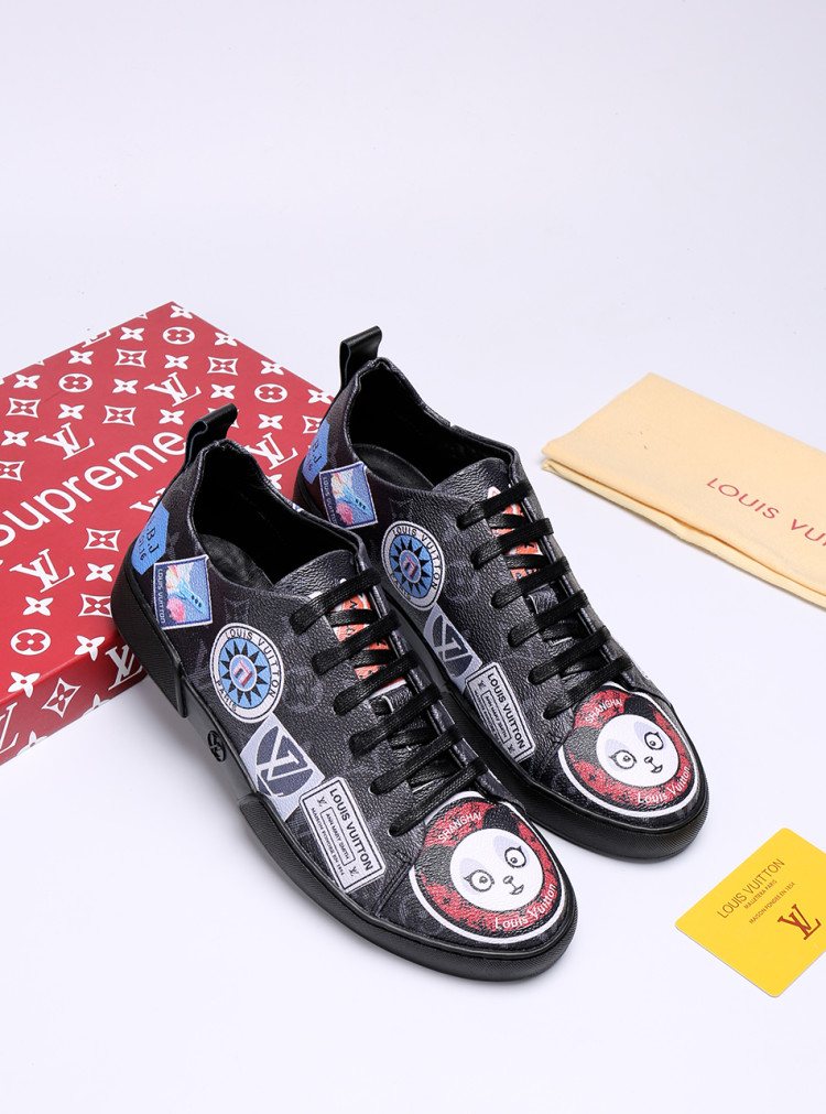Louis Vuitton Black Graphic Low-Top Sneakers — front