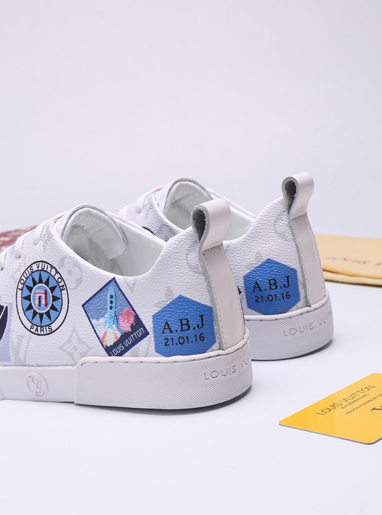 Louis Vuitton Black Graphic Low-Top Sneakers — front