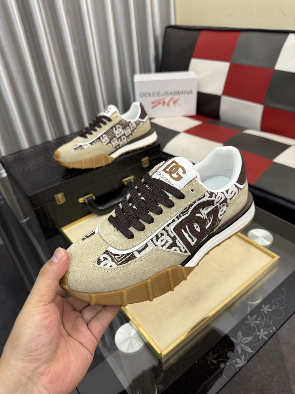 Dolce & Gabbana Patterned Low-Top Sneakers — model