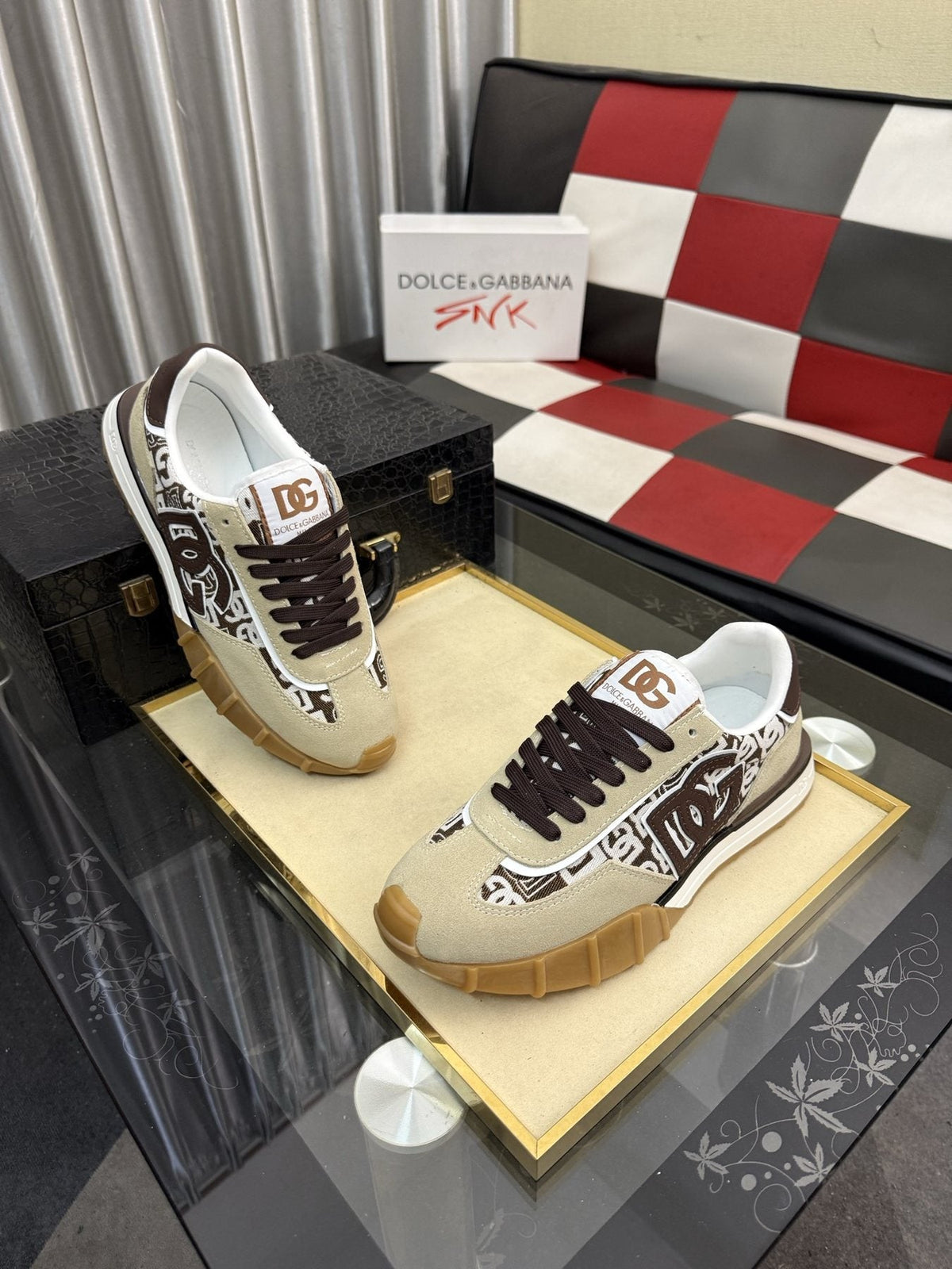Dolce & Gabbana Patterned Low-Top Sneakers — front