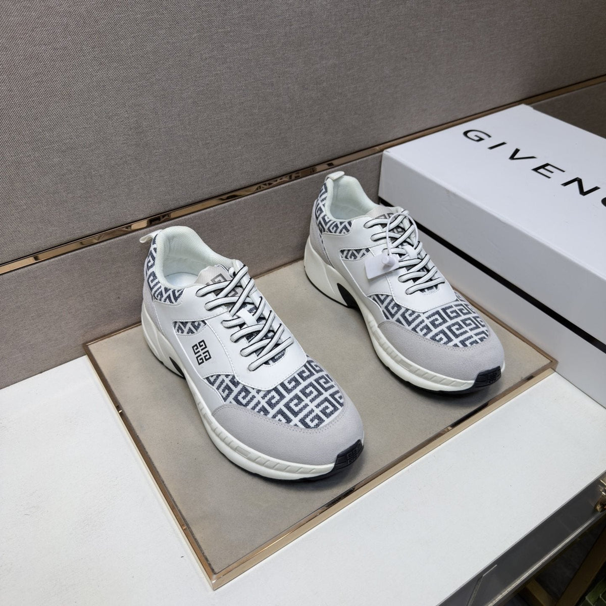 Givenchy Geometric Panel Low-Top Sneakers — front