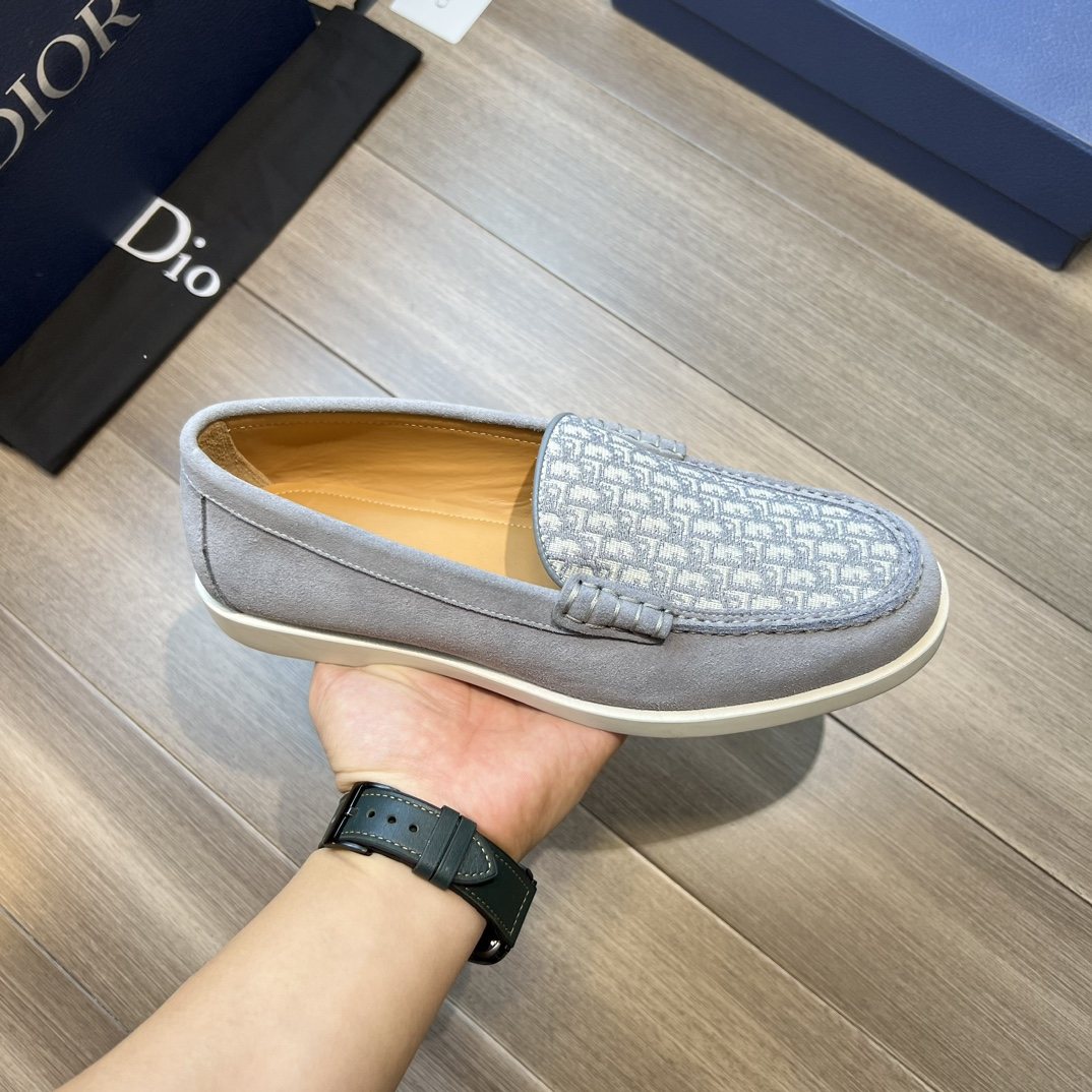 Dior Patterned Vamp Slip-On Shoes — model