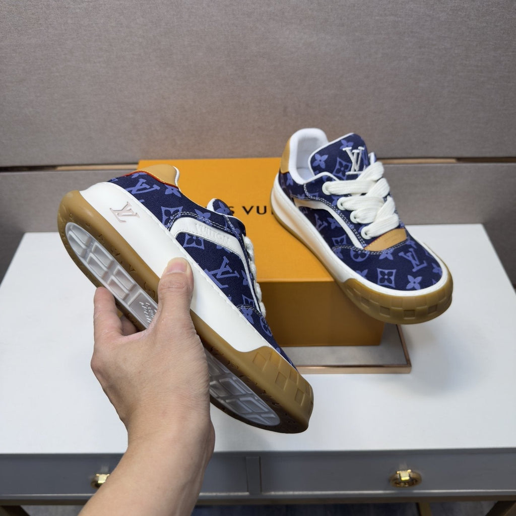 Louis Vuitton Patterned Low-Top Sneakers — model