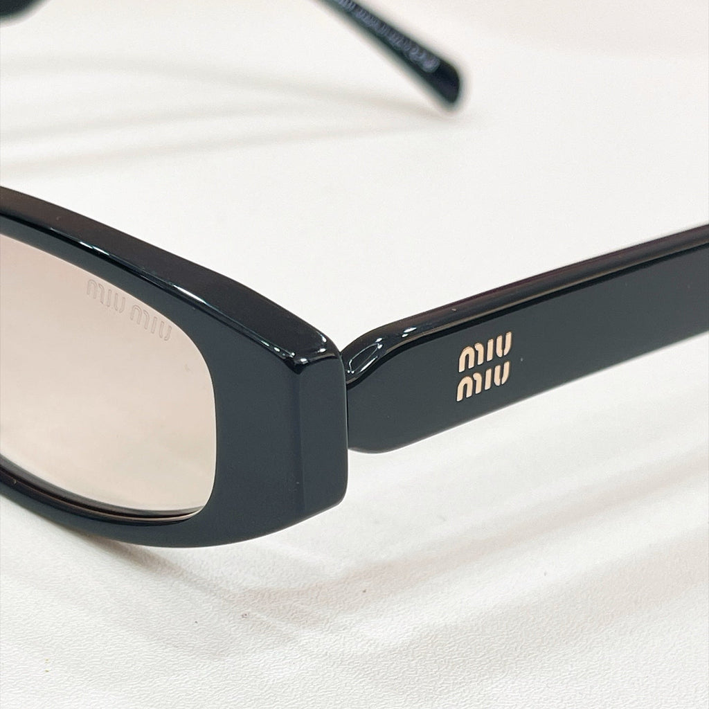 Miu Miu Sunglasses – MU 06ZV