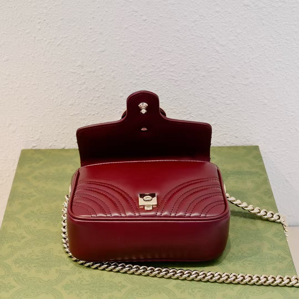 Gucci GG Marmont Mini Top Handle Bag – 811238