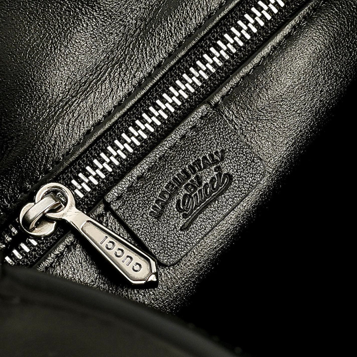 Gucci GG Jackie Mini Crossbody Bag – A002LF