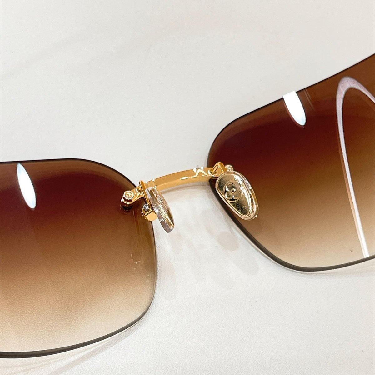 Louis Vuitton Sunglasses – Z3457U