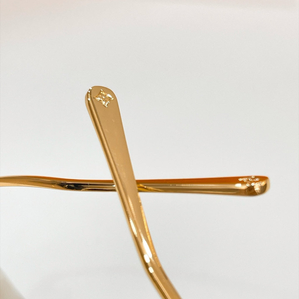 Louis Vuitton Sunglasses – Z3457U