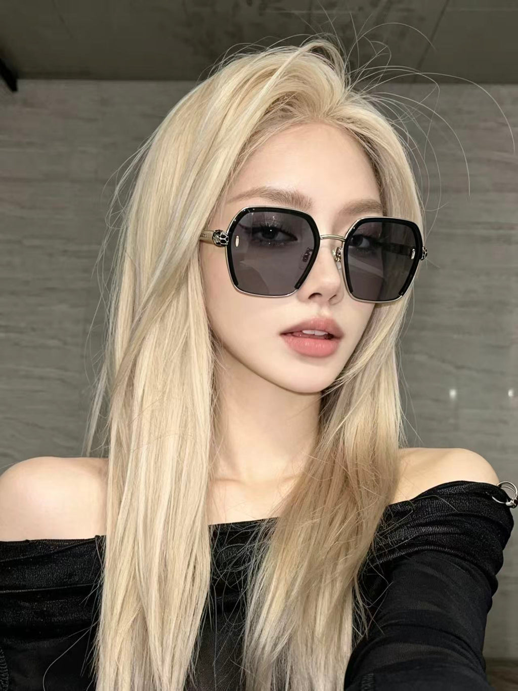 Bvlgari Sunglasses – BV40093