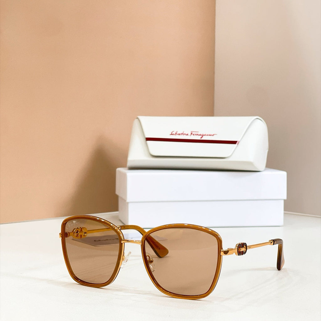 Salvatore Ferragamo Sunglasses – SF1470L