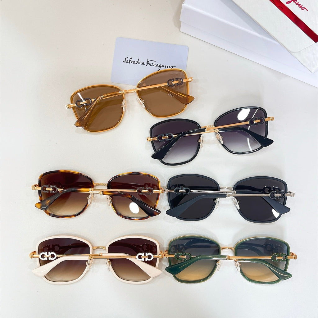 Salvatore Ferragamo Sunglasses – SF1470L