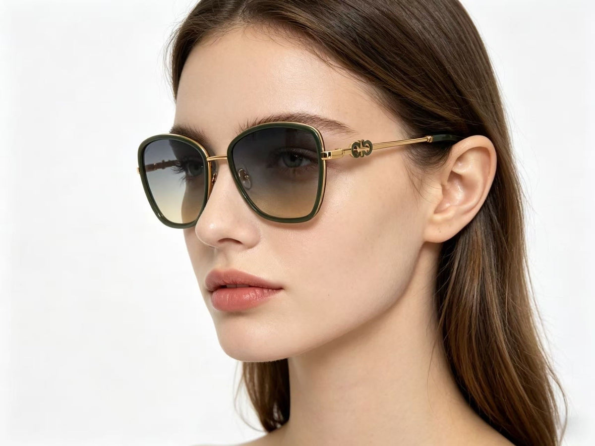 Salvatore Ferragamo Sunglasses – SF1470L